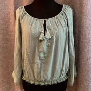 Forever 21 Tunic Tie Front Top with Lace Detailing